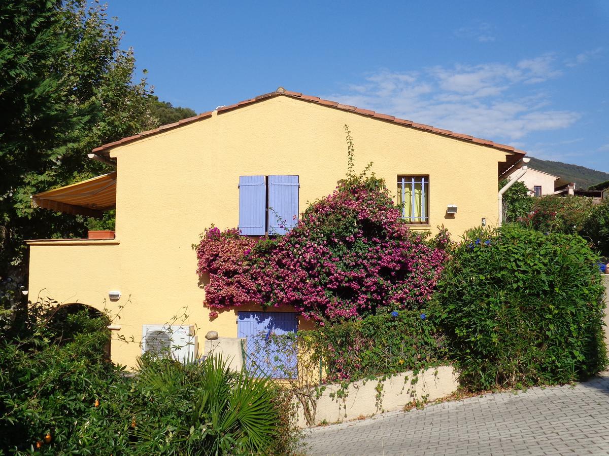 Villa Petra 생트막시메 외부 사진
